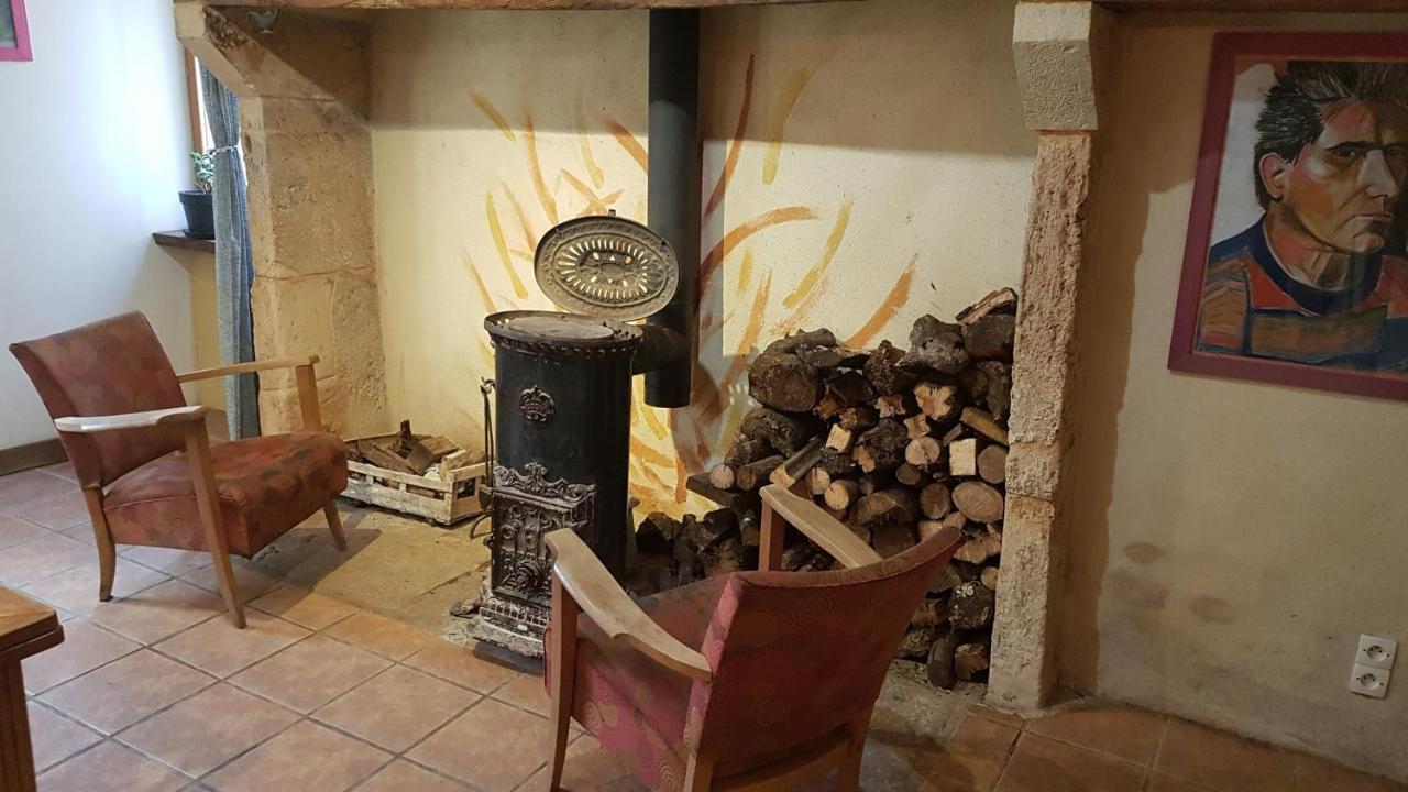 Maison Isolee Dans Les Vignes Et Les Bois Valady Exterior foto